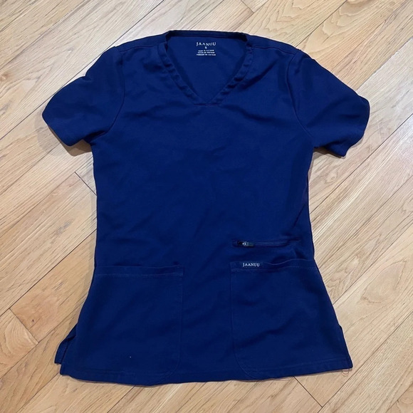 Jaanuu Navy 4 pocket Scrub Top - Picture 3 of 6
